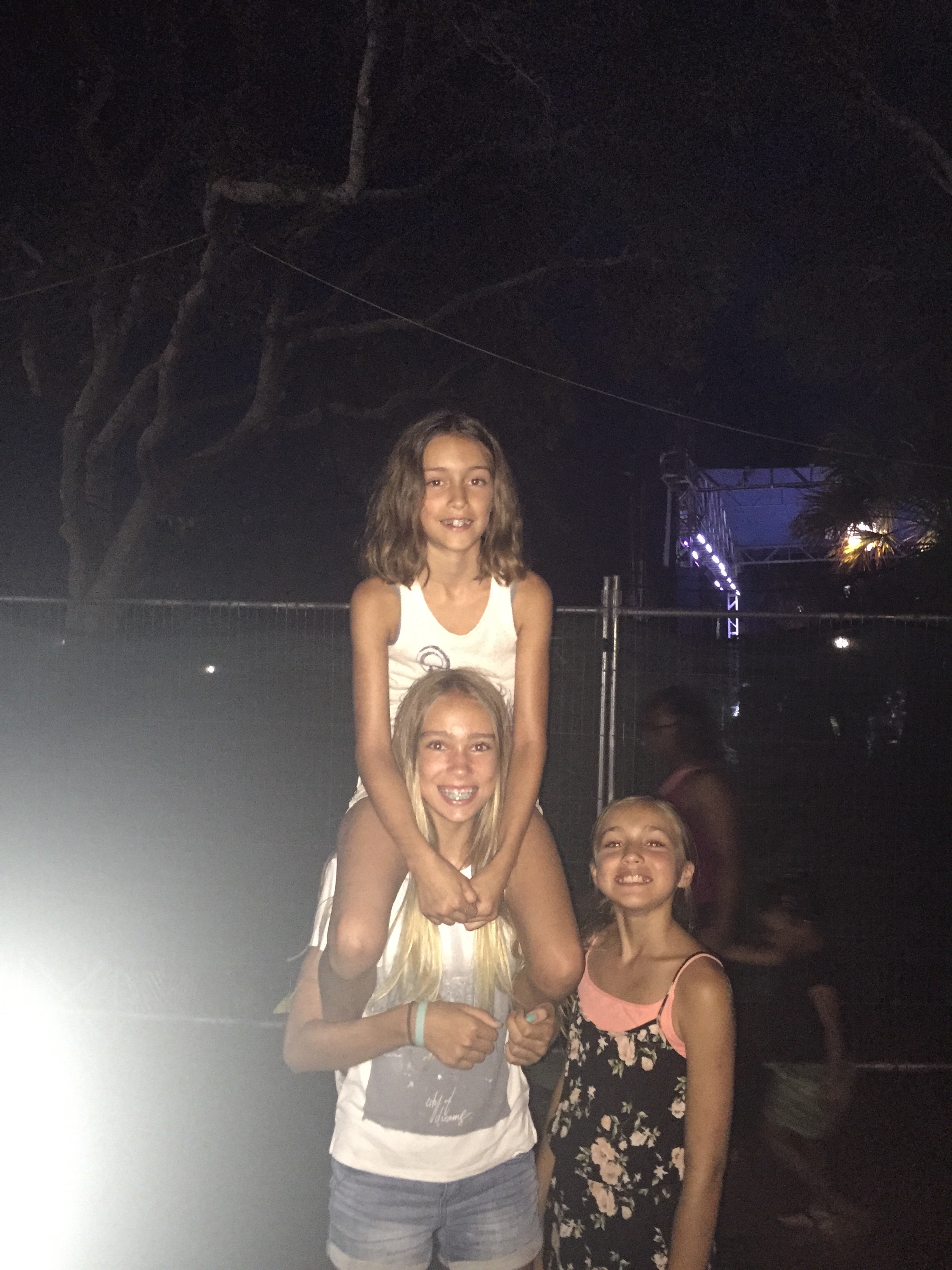 hanging with my sisters at the concert